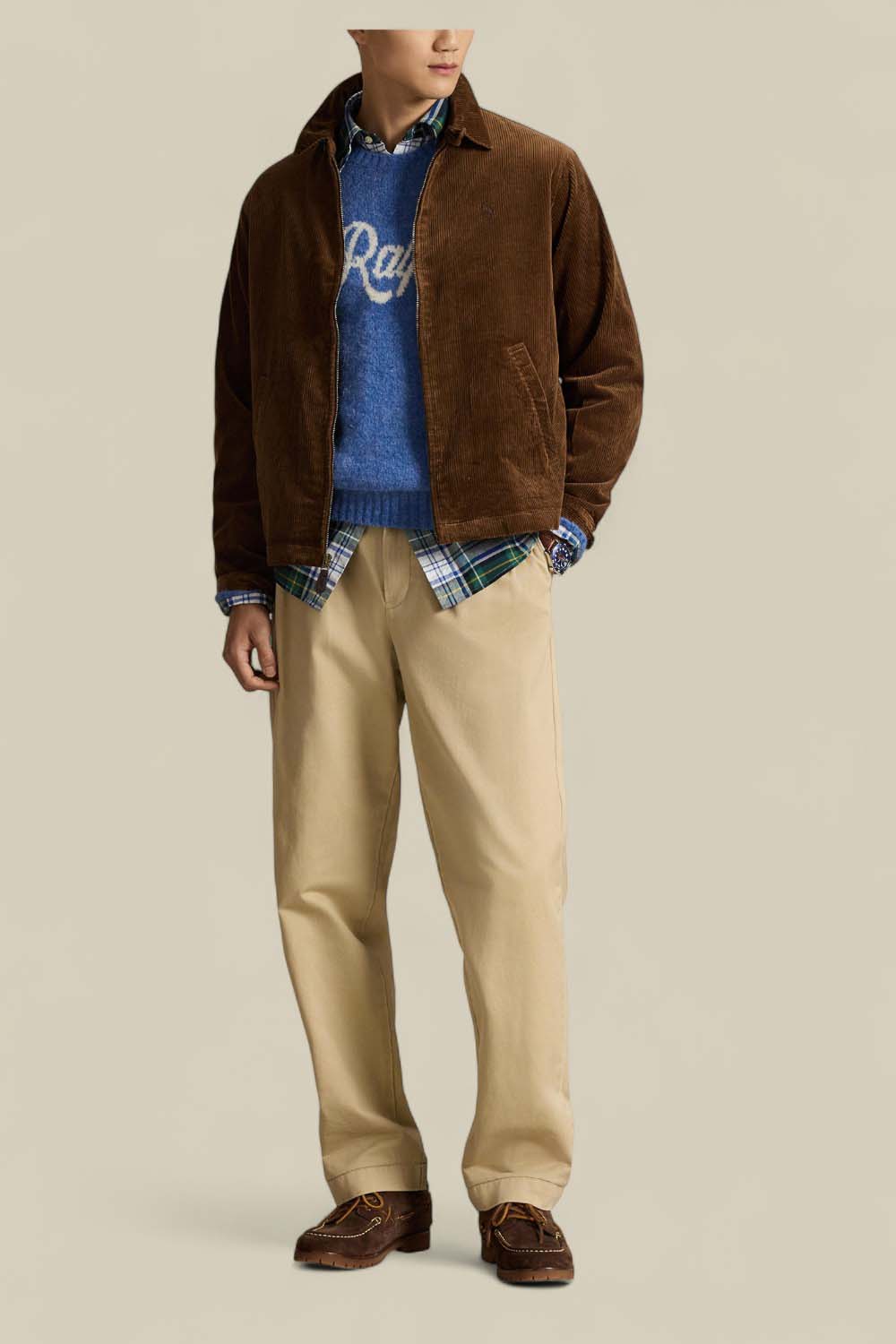 תמונת כל הלוק של ז'קט קורדרוי